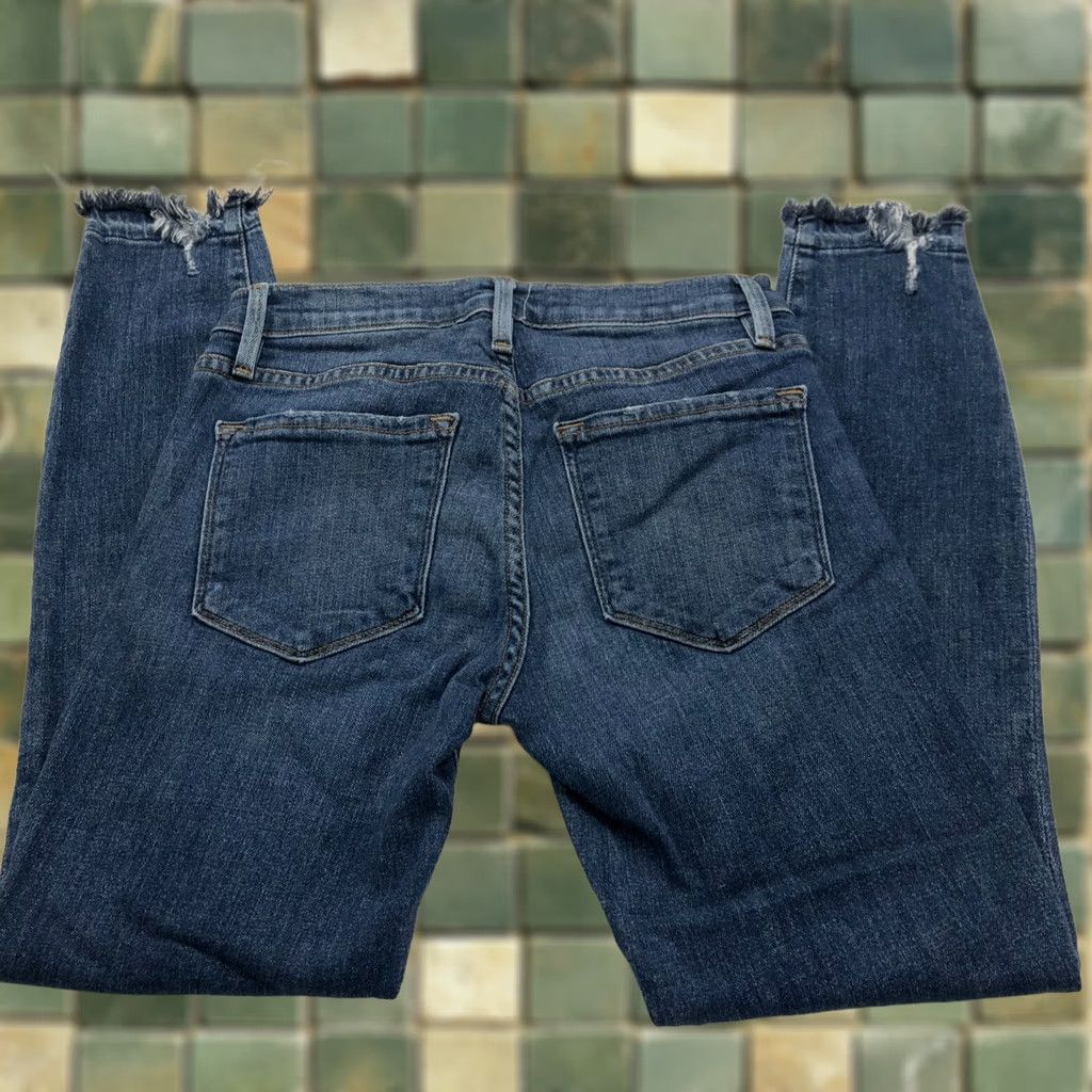 Frame FRAME Le Skinny De Jeanne Crop Jeans 24 Low Rise Raw Hem Cut Off Denim Womens Slim Fit 26 Inseam 25W 26L 5-Pocket Union Blue Jeans Size 42" / US 20 - 1 Thumbnail
