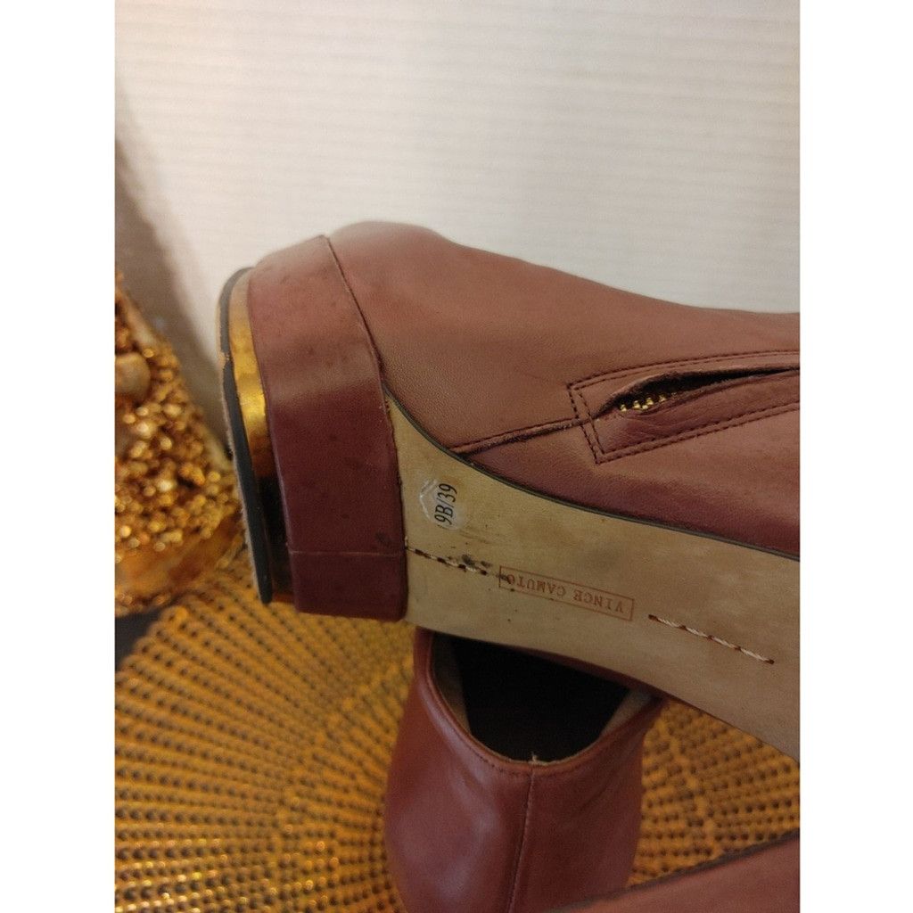 Vince Camuto Vince Camuto Elvin Italian Leather Heels Size 9B Size US 9 / IT 39 - 5 Thumbnail