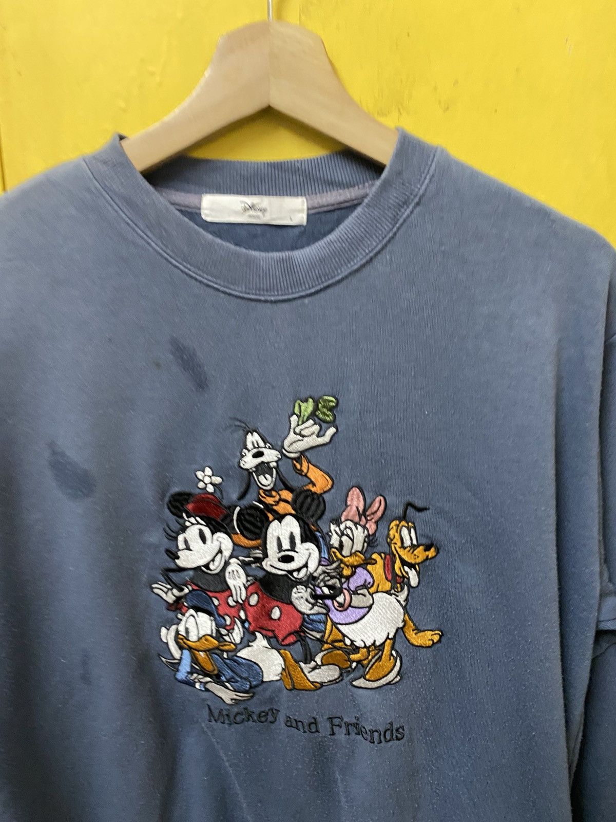 Disney Mickey And Friends Sweatshirt Crewneck Size US M / EU 48-50 / 2 - 4 Thumbnail