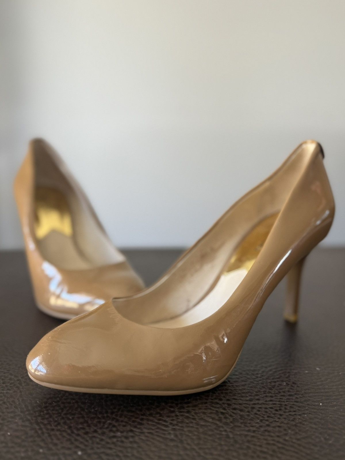 Michael Kors Beige Michael Kors Heels Size US 8.5 / IT 38.5 - 1 Thumbnail