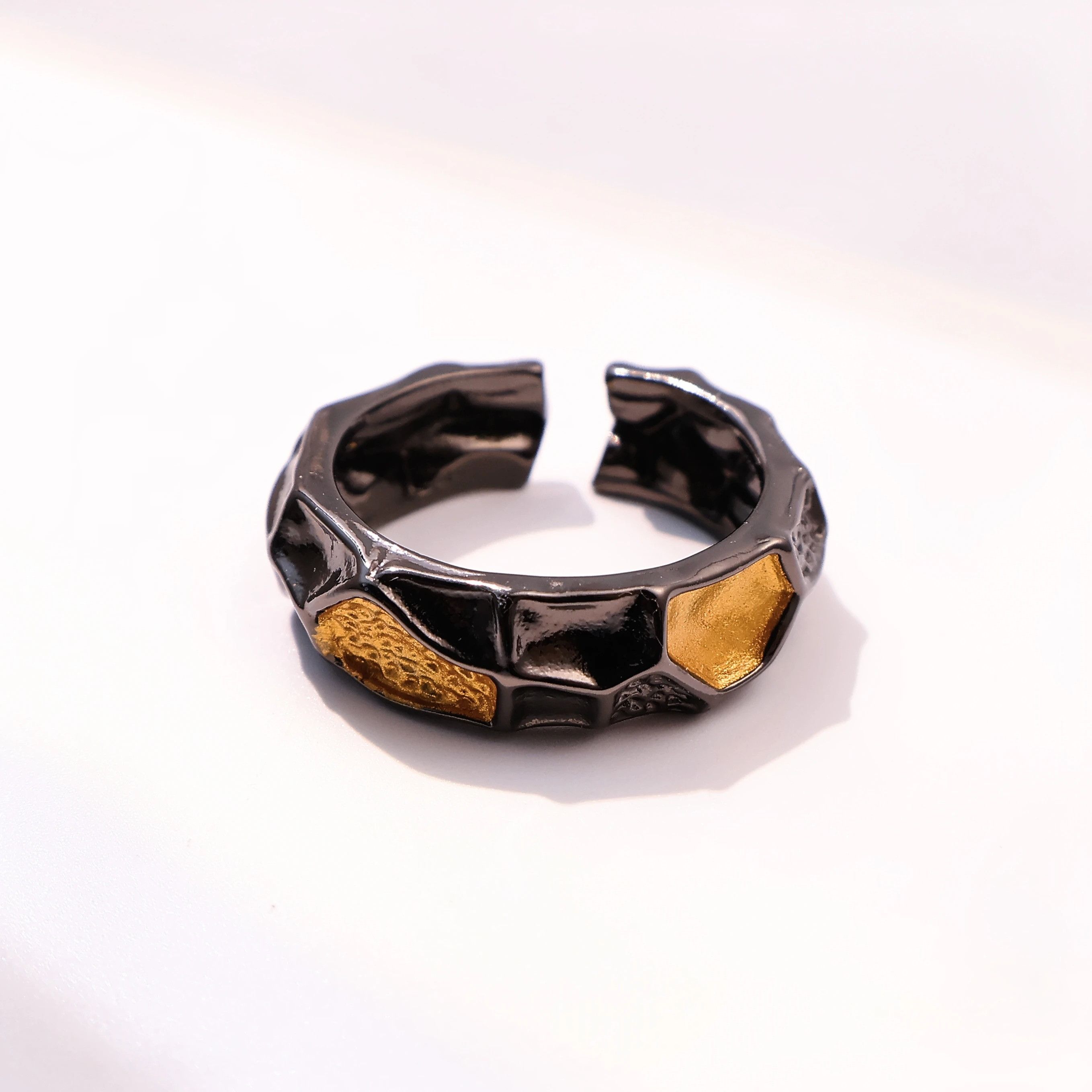 Japanese Brand Edgy Silver-Gold Ring Size ONE SIZE - 3 Thumbnail