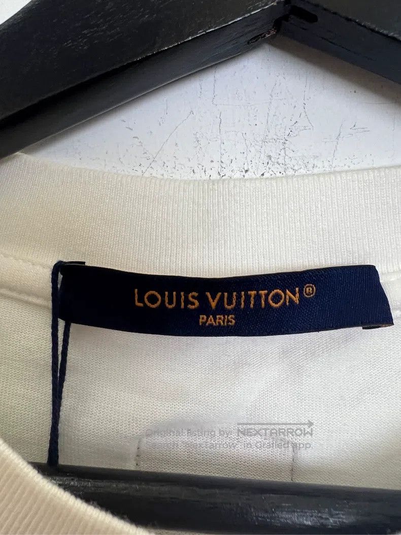Louis Vuitton Louis Vuitton The latest beaded printed short sleeves Size US S / EU 44-46 / 1 - 5 Thumbnail