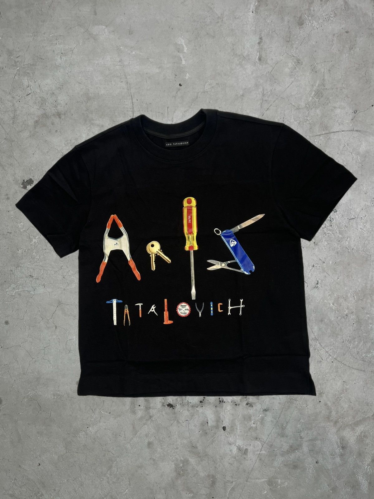 Aris Tatalovich Aris Tatalovich Tool Tee Size US M / EU 48-50 / 2 - 1 Thumbnail