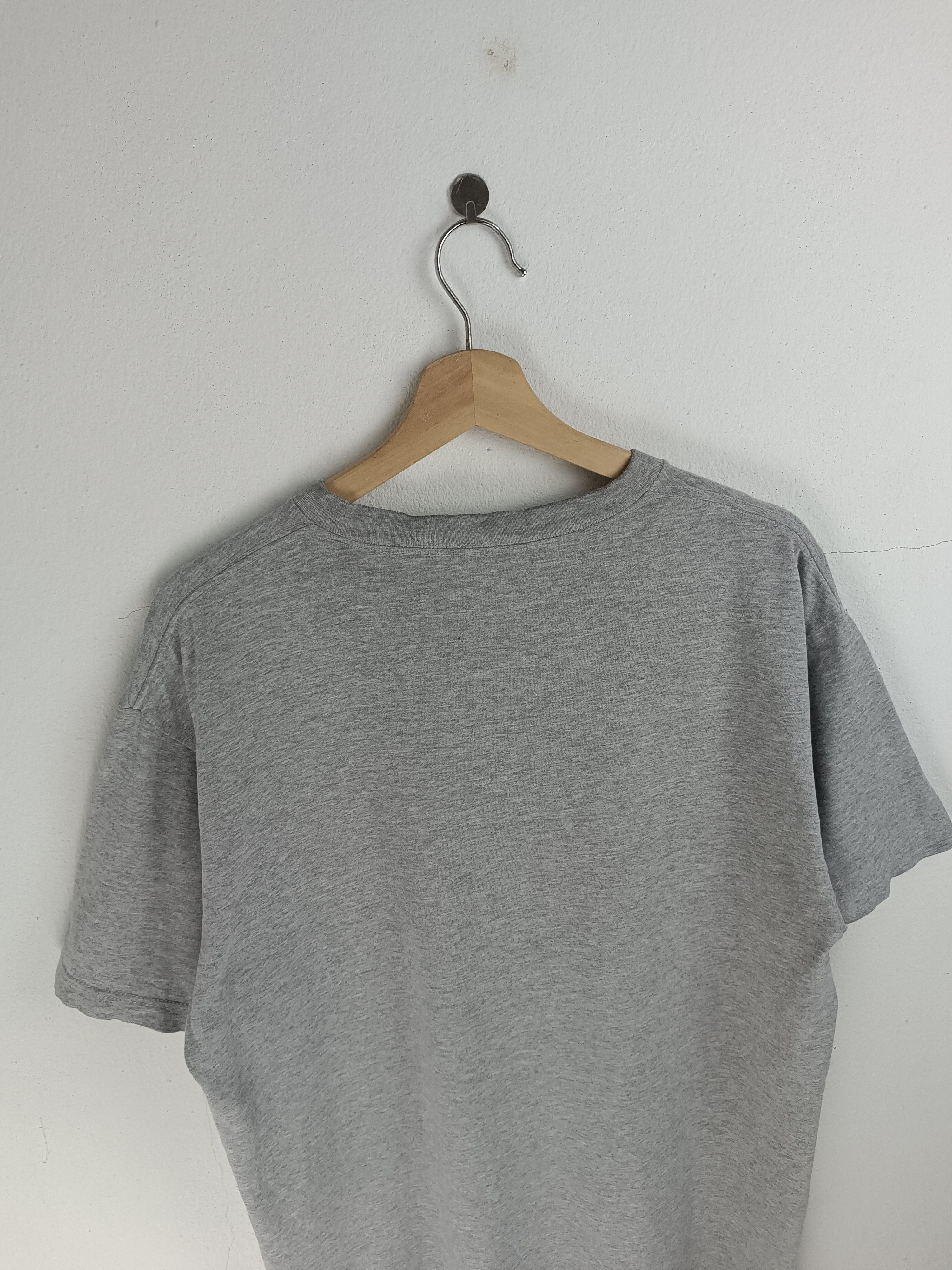 Nike VINTAGE 90'S NIKE MINI SWOSH DISTRESSED TEE VERY RARE Size US L / EU 52-54 / 3 - 4 Thumbnail
