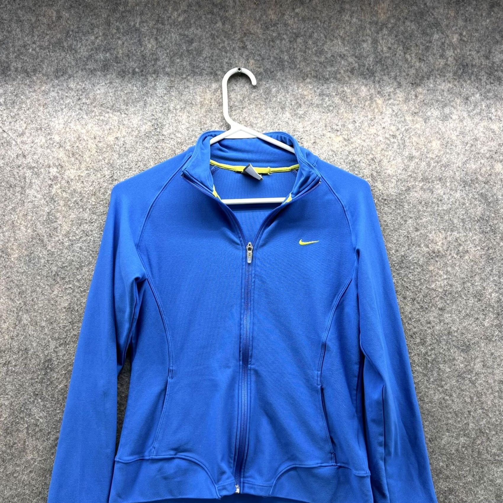 Nike VINTAGE Nike Sweater Women Small Blue Full Zip Dri Fit Mock Neck Knit Logo Shirt Size S / US 4 / IT 40 - 2 Thumbnail