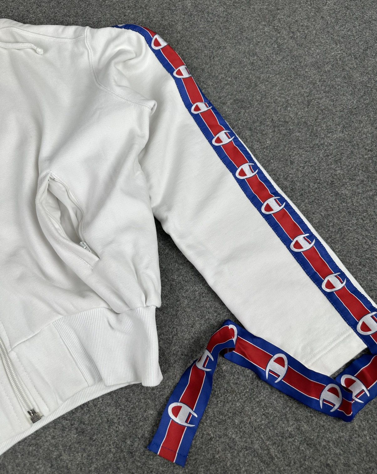 Champion × Vetements Vetements - Champion Demna SS17 Rework Zip Hoodie Side Tape Size US M / EU 48-50 / 2 - 10 Thumbnail