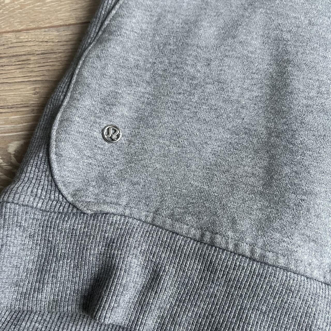 Lululemon Lululemon Zip Up Sweater Size XS / US 0-2 / IT 36-38 - 4 Thumbnail