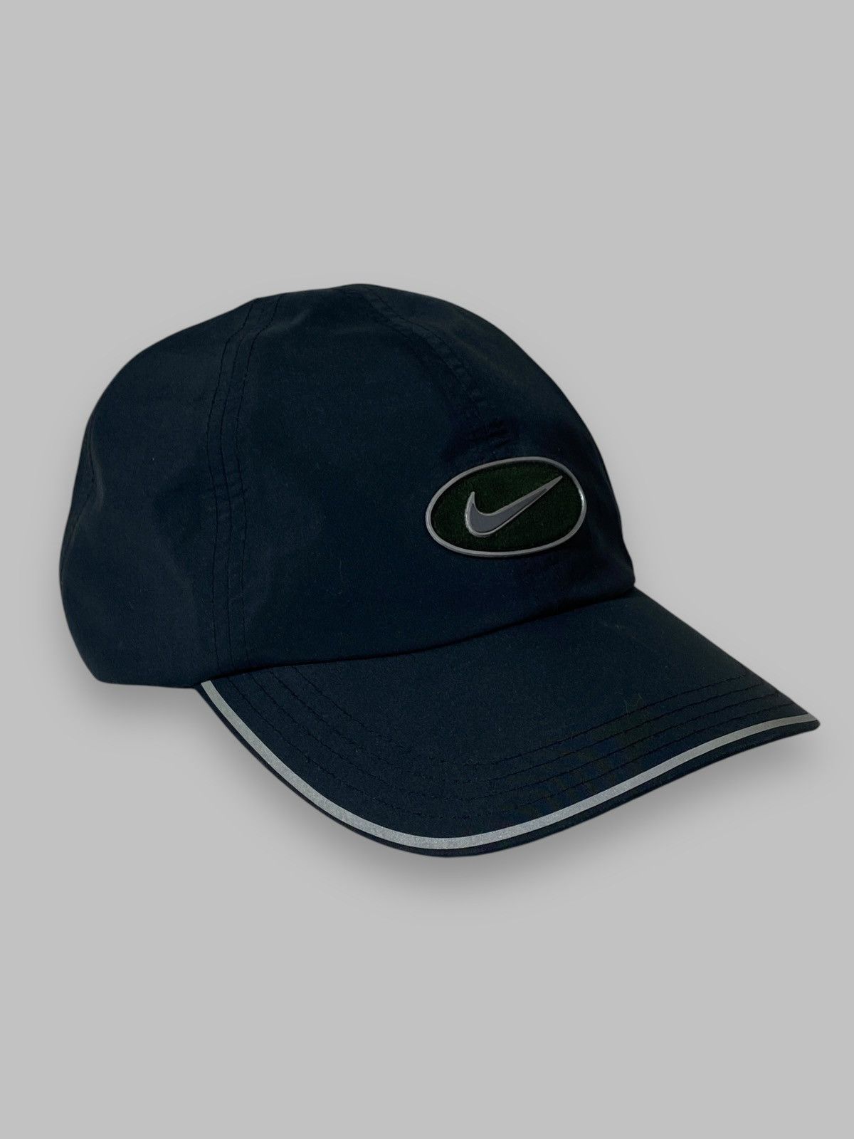 Nike Vintage Nike Swoosh Logo Y2k Hype Streetwear CAp Size ONE SIZE - 1 Thumbnail