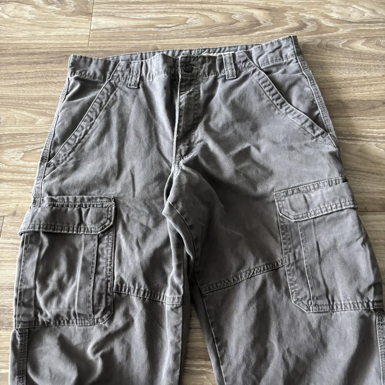 Vintage Crazy Vintage Y2K/2000s Faded Grey Khaki Skater Cargo Pants! 34x30 Size US 34 / EU 50 - 5 Thumbnail