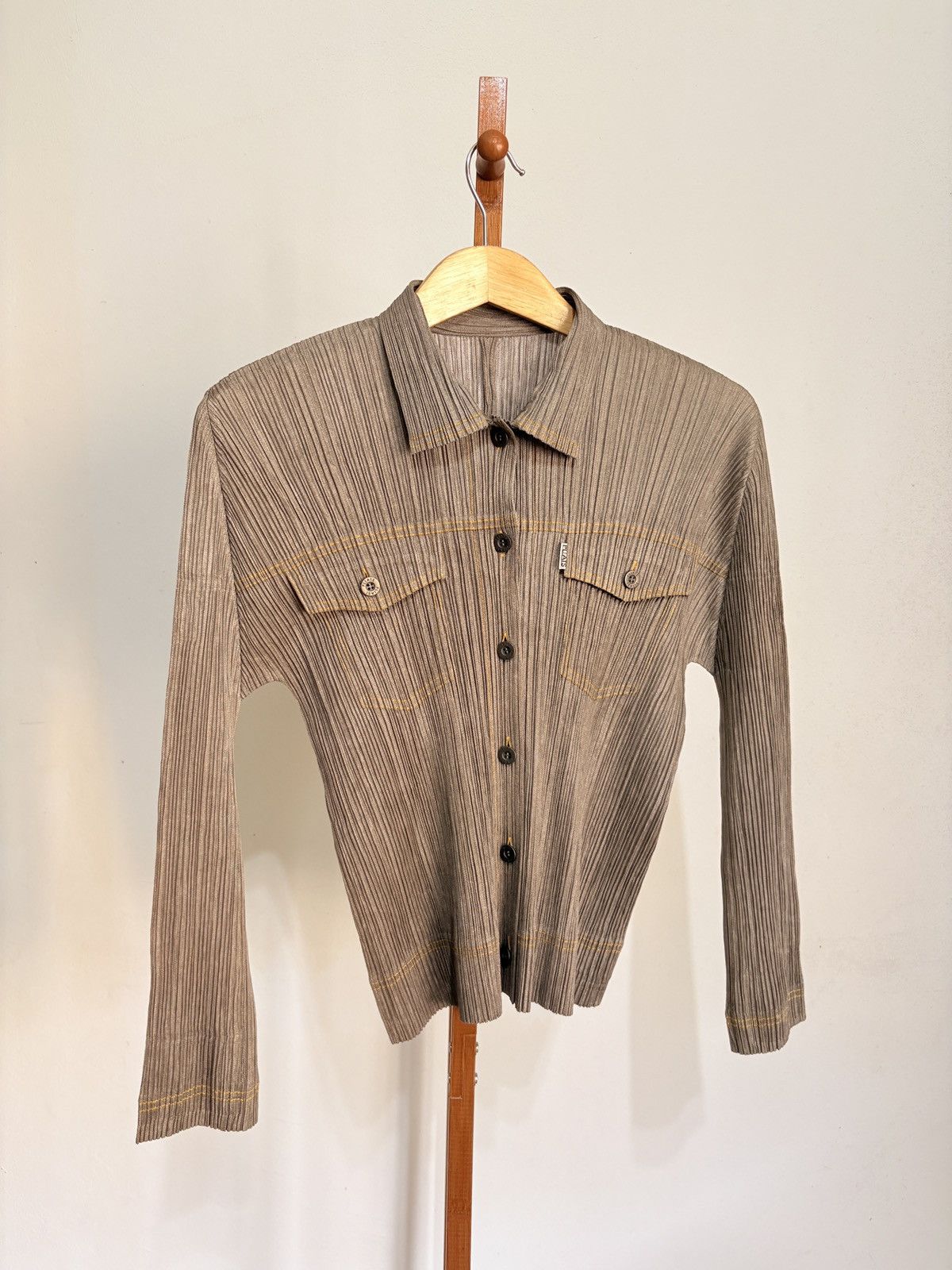 Pleats Please Issey Miyake Pleats Please by Issey Miyake Button Up Size M / US 6-8 / IT 42-44 - 2 Thumbnail