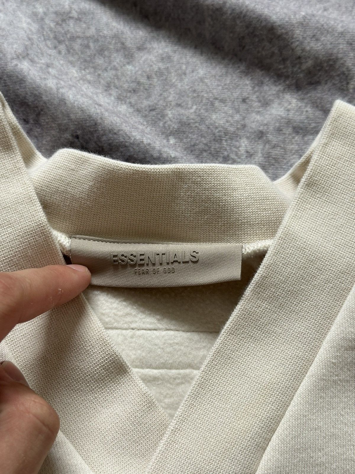 Essentials Fear of God Essentials Fleece V Neck Sweater Vest Medium FOG Size US S / EU 44-46 / 1 - 6 Thumbnail