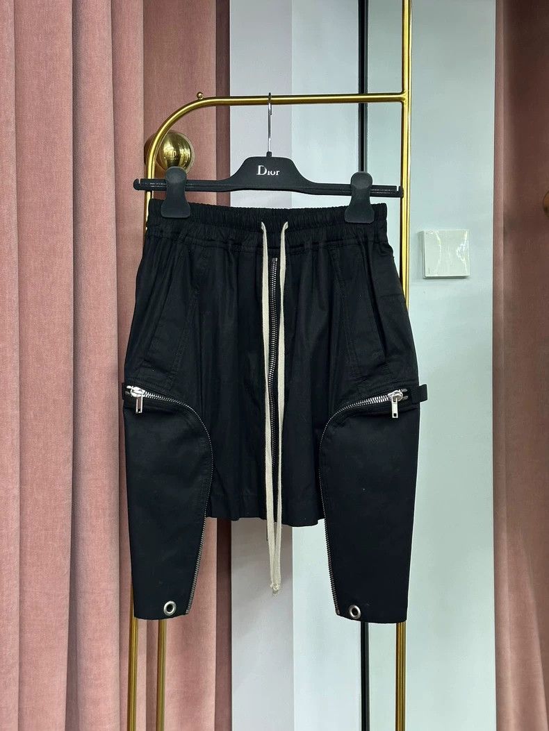 Rick Owens rick owens size l Black zip and lace up skirt 2505-Nextarr Size 25" / US 0 / IT 36 - 1 Thumbnail