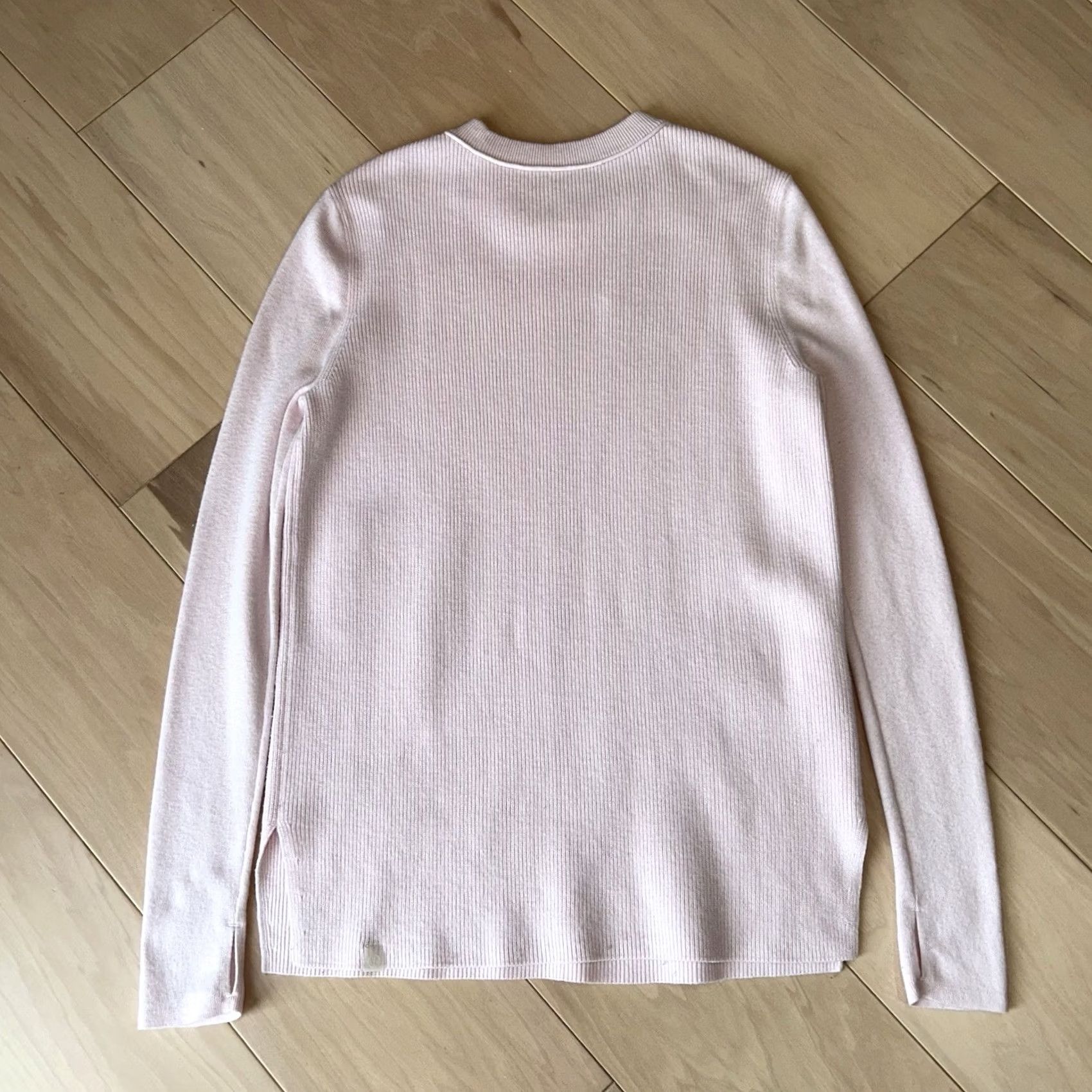 Lululemon Lululemon Sweater Pink Long Sleeve Women’s XS Crew Neck Knit Pullover Casual Athleisure Lightweight Machine Washable Logo Block Size XS / US 0-2 / IT 36-38 - 2 Thumbnail