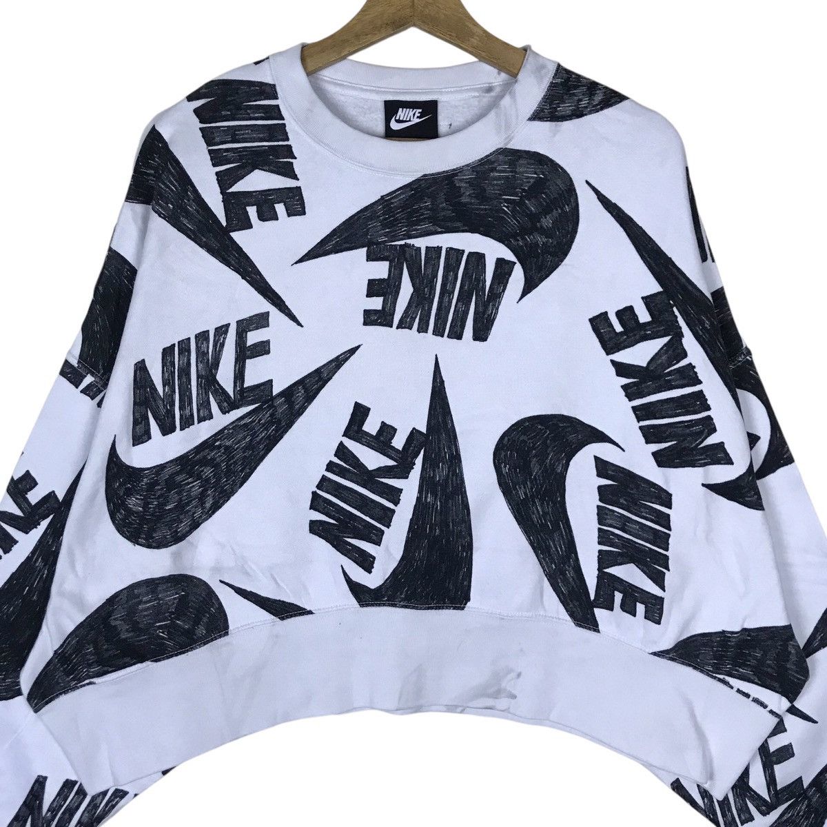 Nike Nike All Over Print Pullover Jumper Sweatshirt Size M / US 6-8 / IT 42-44 - 2 Thumbnail