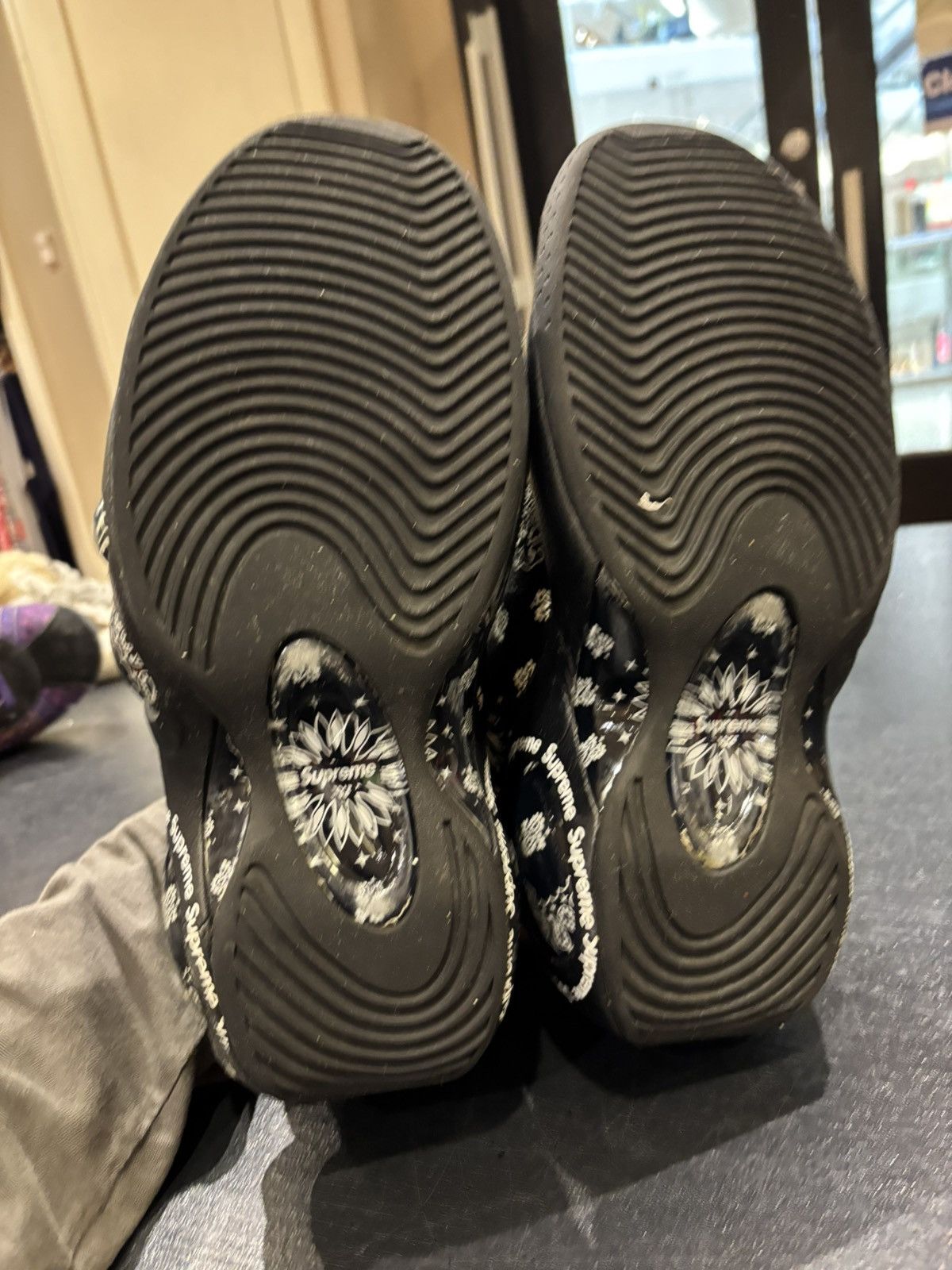 Nike Supreme X Nike Flight 95 SP ‘Black’ Size US 8.5 / EU 41-42 - 5 Thumbnail