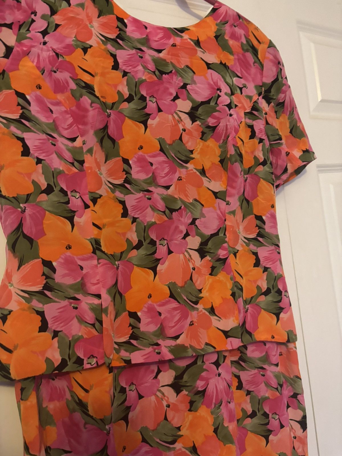 Vintage Vintage Silk Midi Floral Vibrant Dress Like New Large Size L / US 10 / IT 46 - 4 Thumbnail