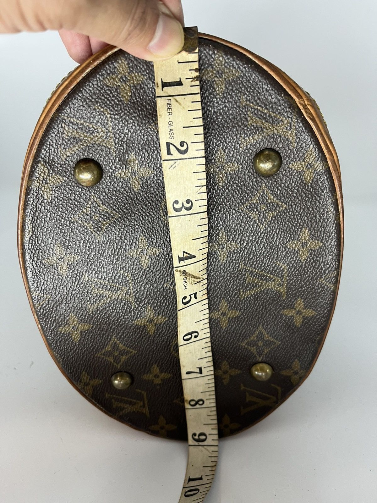 Louis Vuitton Authentic LOUIS VUITTON Bucket Bag Size ONE SIZE - 25 Thumbnail
