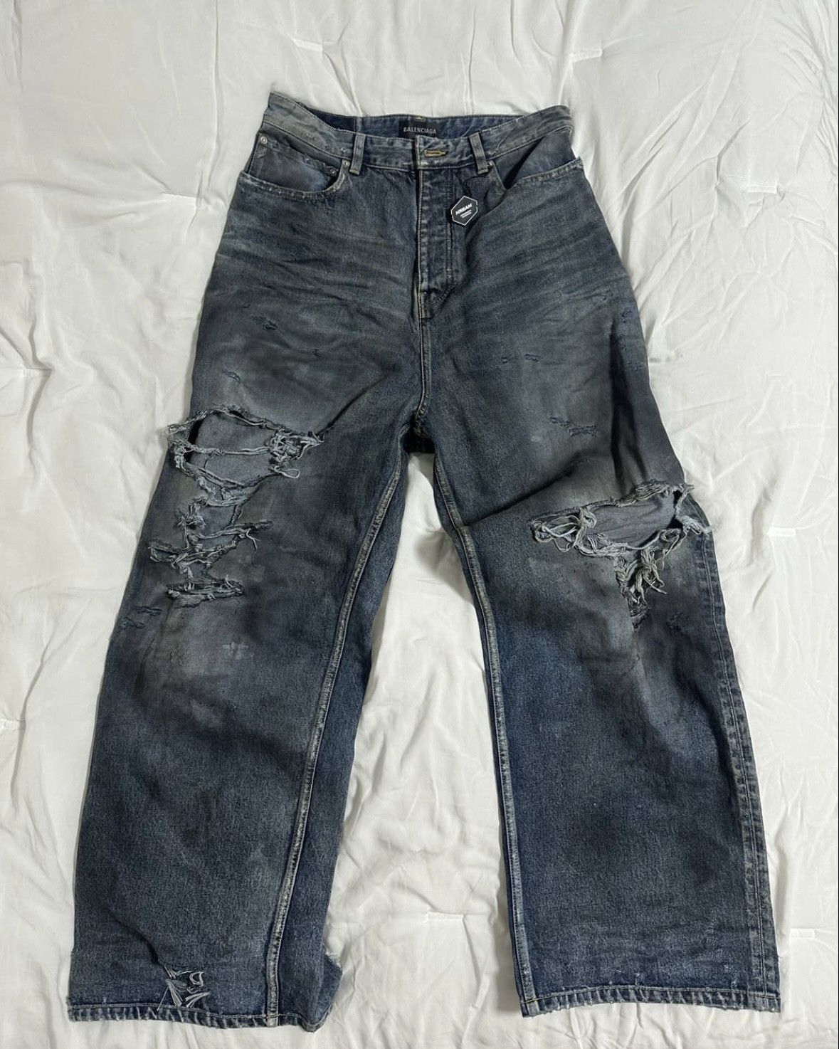 Balenciaga Balenciaga Summer Mud Show Destroyed Denim Baggy Jean Size US 31 - 8 Thumbnail