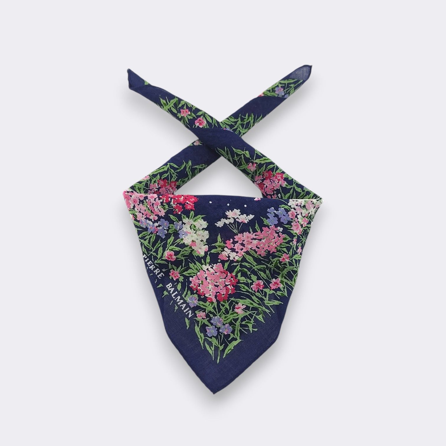 Pierre Balmain Vintage Pierre Balmain Handkerchief Neckerchief H131M Size ONE SIZE - 2 Thumbnail