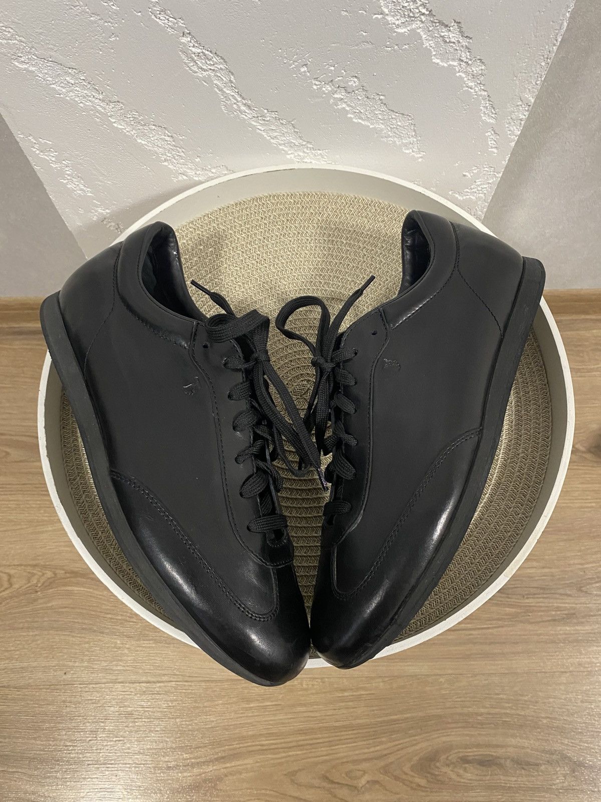 Tod’s Black Leather Shoes Size: 8 1/2