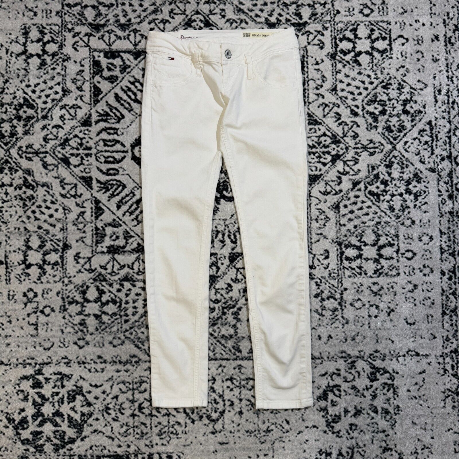 Tommy Hilfiger × Vintage Vintage Tommy Hilfiger Women's White Cotton Size W26 90s Size US 26 / EU 42 - 1 Thumbnail