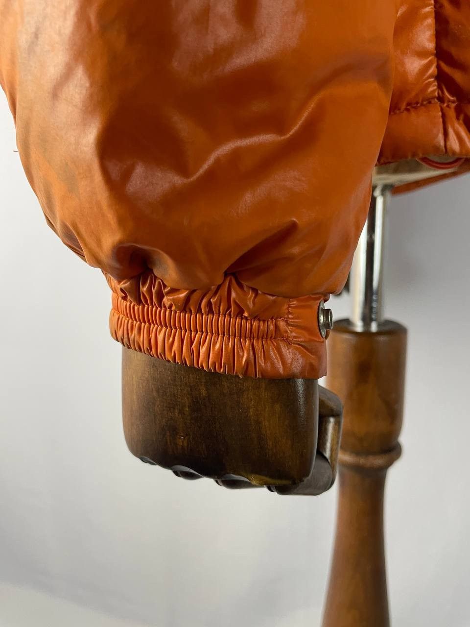 Moncler Moncler Down Jacket Orange Size US M / EU 48-50 / 2 - 15 Thumbnail