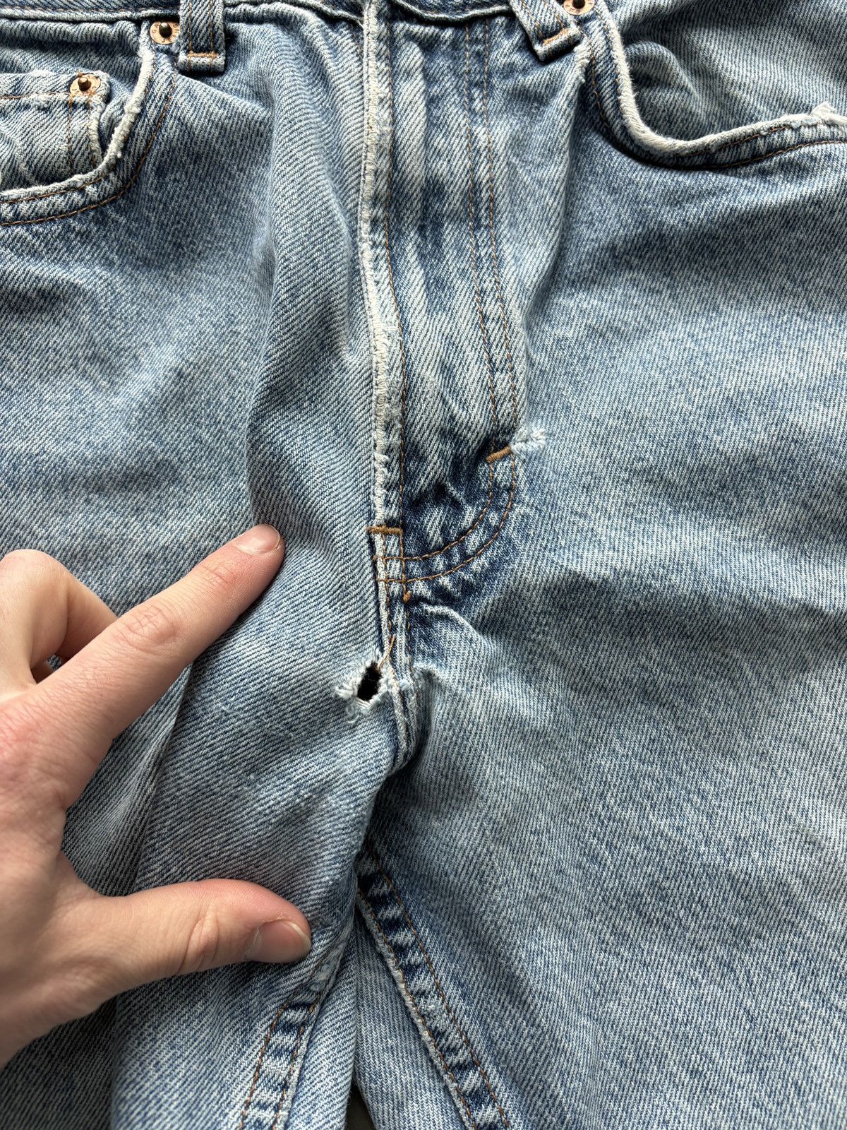 Gap Vintage Y2K Gap Easy Fit Light Wash Denim Jeans Size US 29 - 5 Thumbnail