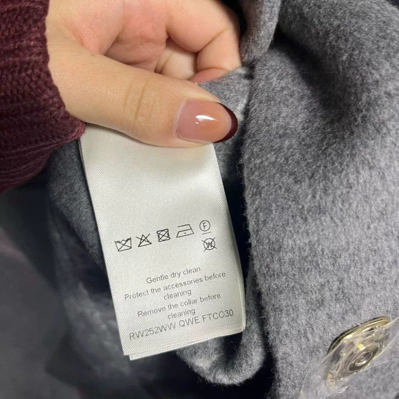 Louis Vuitton Louis Vuitton 25 Latest Removable Collar Double Patch Pock Size 4XL / US 24-26 - 3 Thumbnail