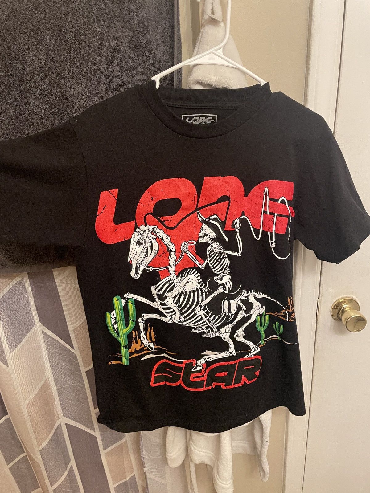 Other Lonestar tee-shirt. Size US M / EU 48-50 / 2 - 1 Thumbnail
