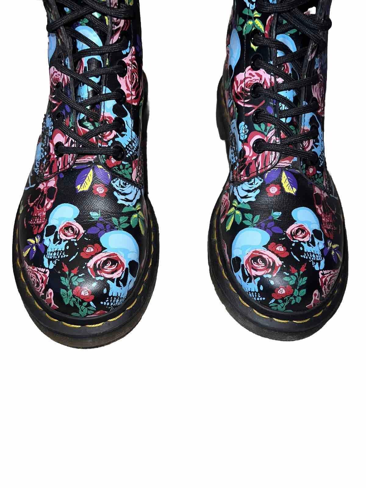Dr. Martens Dr. Martens 1460 Boots Sz 7 EU 38 Black With Skulls & Roses Size US 7 / IT 37 - 4 Thumbnail