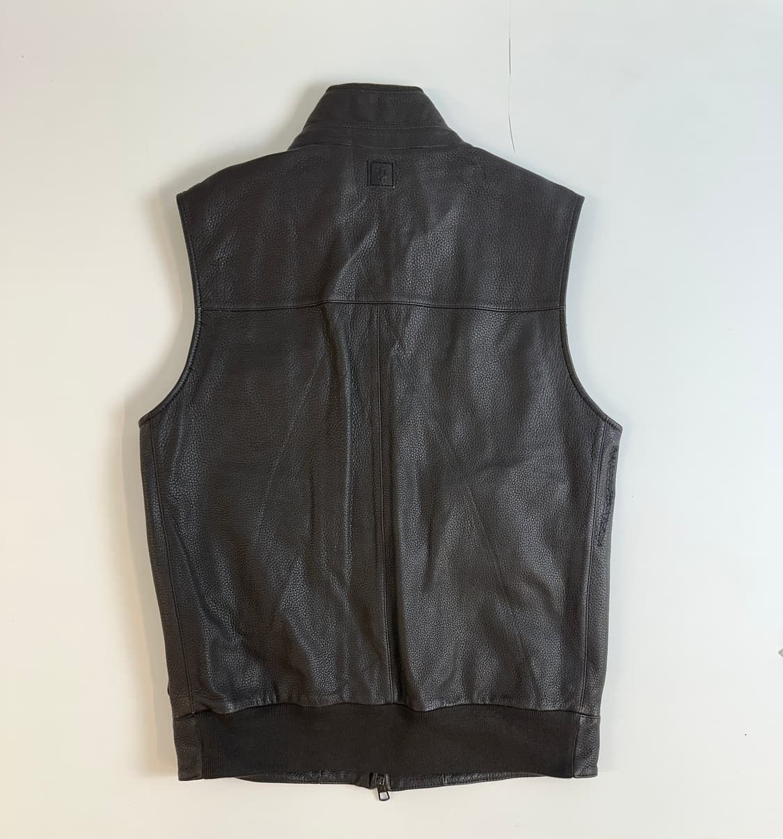 Ermenegildo Zegna Ermenegildo Zegna x Maserati Deerskin Vest / Size 48 Size US M / EU 48-50 / 2 - 2 Thumbnail