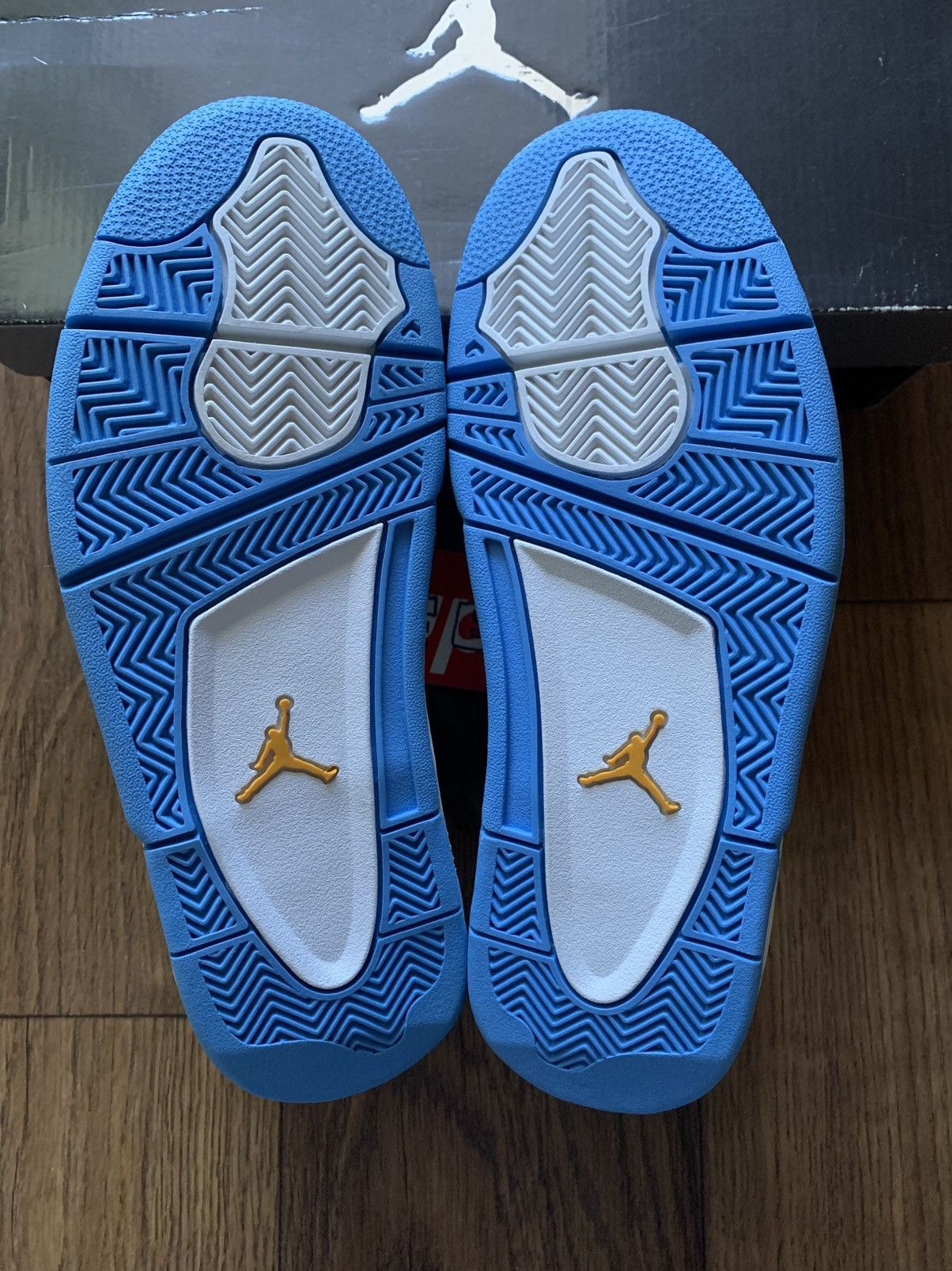 Jordan Brand Jordan 4 Mist Blue (2006) Size US 8 / EU 41 - 5 Thumbnail