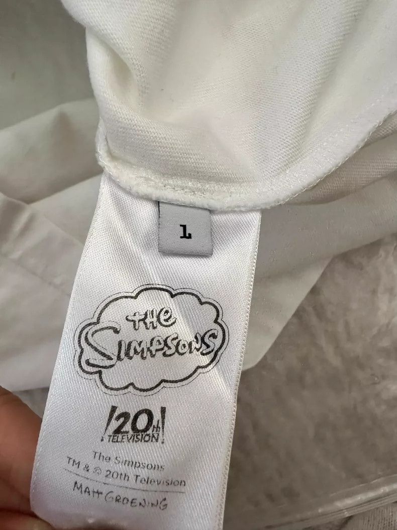 Balenciaga Balenciaga White L size Simpson collaboration Size US L / EU 52-54 / 3 - 7 Thumbnail