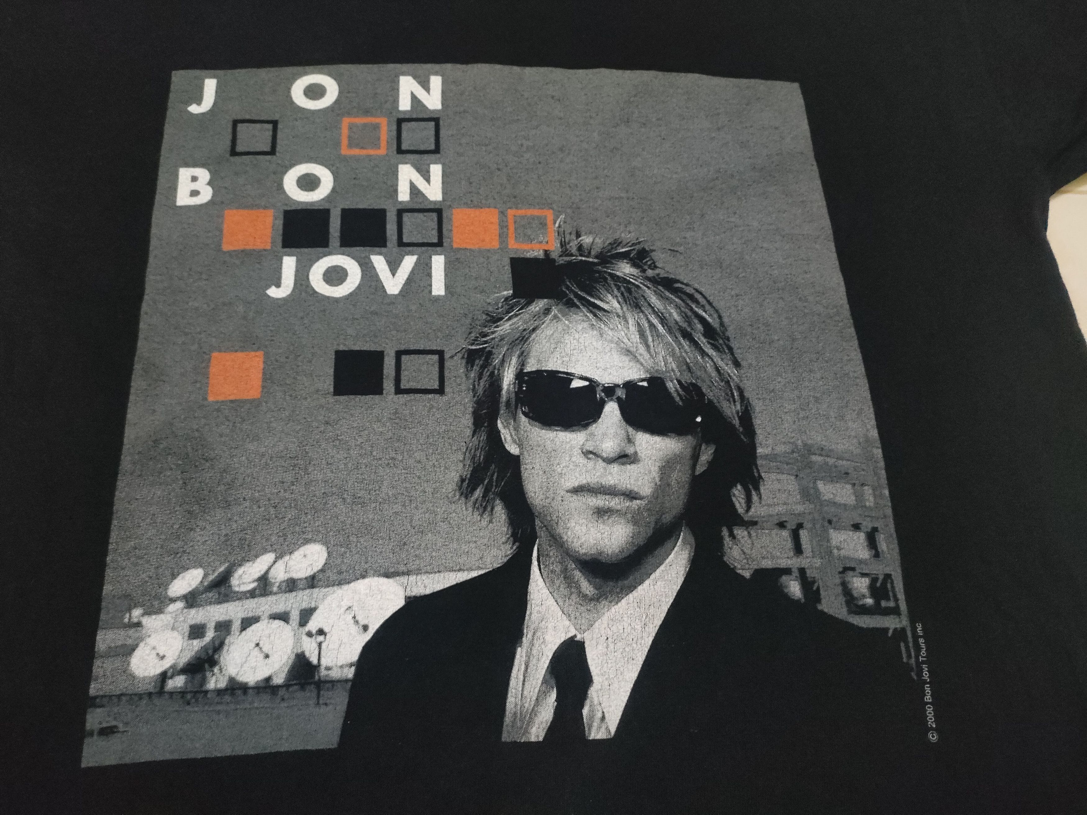 Vintage Vintage Bon Jovi T-Shirt Size US M / EU 48-50 / 2 - 7 Thumbnail