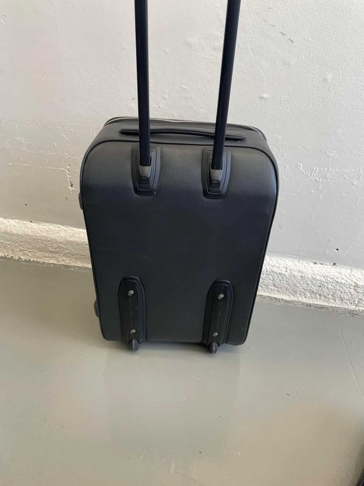 Louis Vuitton Louis Vuitton taiga leather pegas 45 rolling luggage Size ONE SIZE - 6 Thumbnail