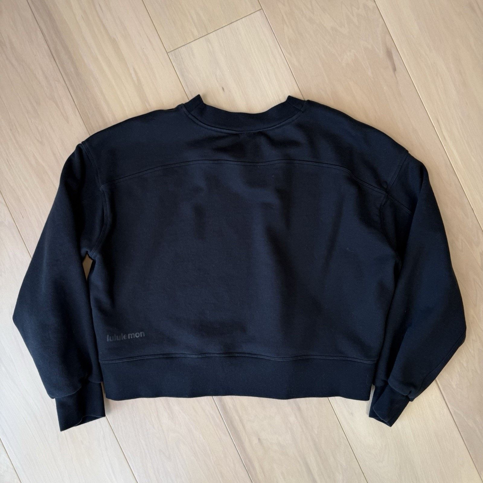 Lululemon Lululemon Sweatshirt Women's 6 Black Cropped Fleece Pullover Size M / US 6-8 / IT 42-44 - 7 Thumbnail
