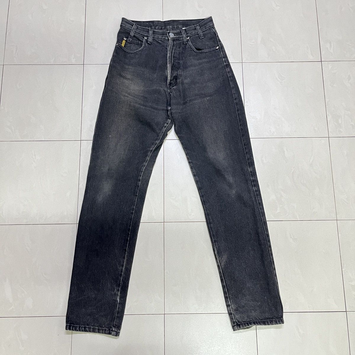 Emporio Armani Vintage Rare Armani Jeans Size US 30 / EU 46 - 1 Thumbnail