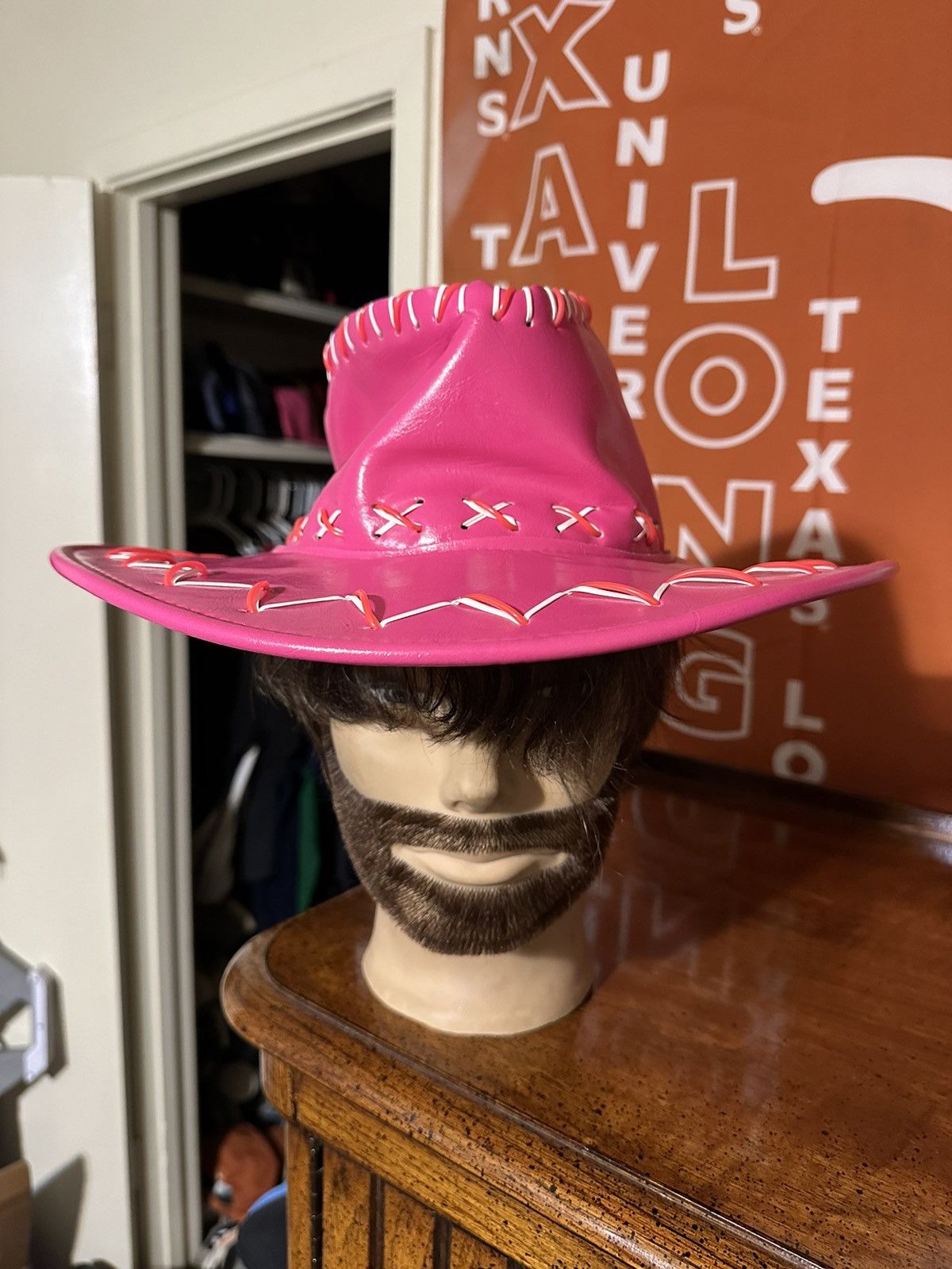 New Era × Vintage Vintage Pink Cowboy light up hat 00s Size ONE SIZE - 1 Thumbnail