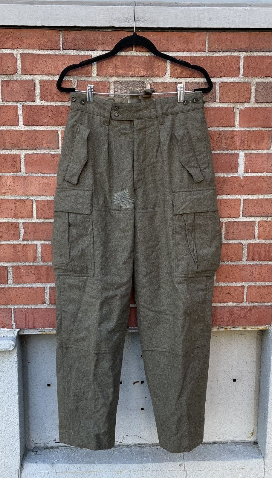 Vintage 50s/60s G. D. Bucking-Alsfeld Green Wool Military Pants Size US 30 / EU 46 - 1 Thumbnail