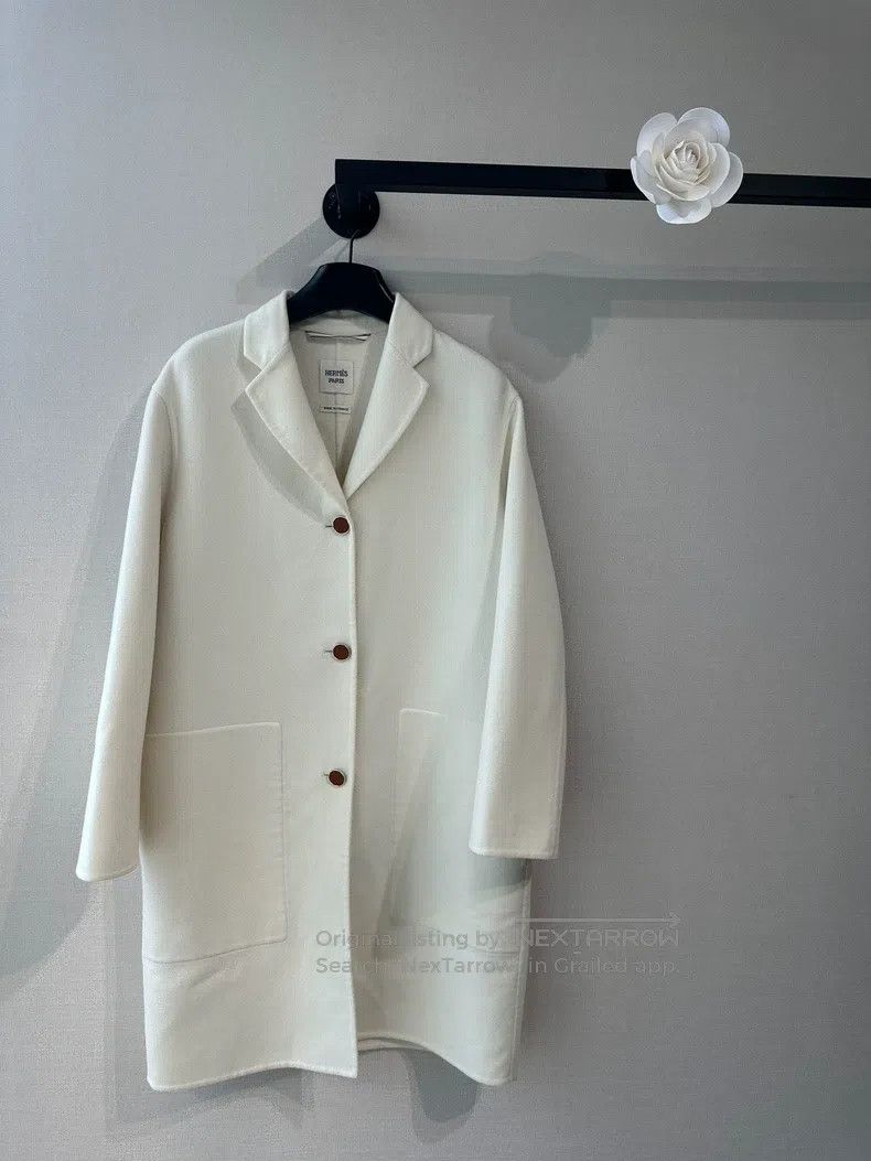 Hermes Straight Cut Buttoned Cashmere Coat