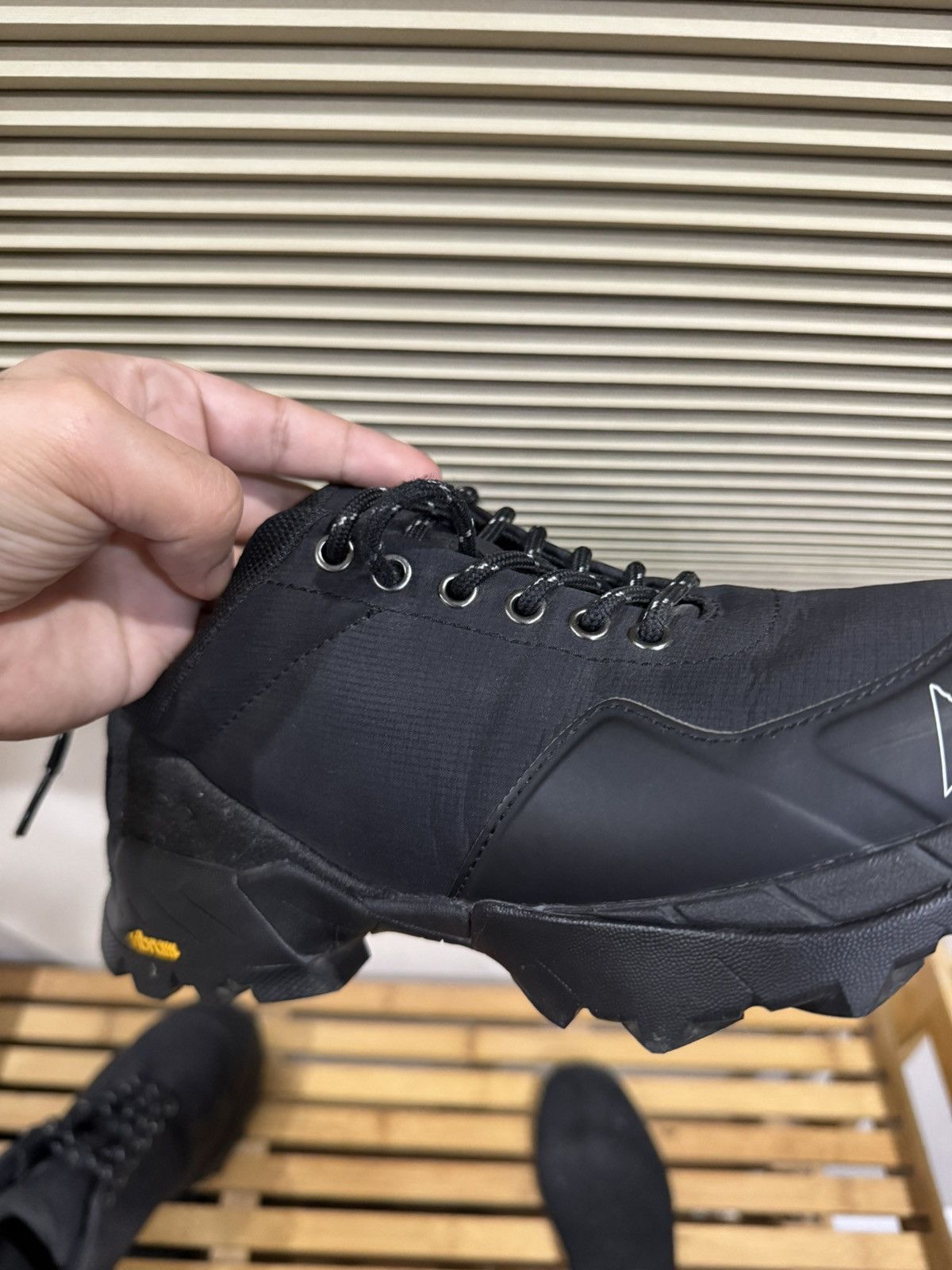 ROA ROA Neal Black Low Hiking Boot Sneaker 37 38 5 6 Size US 5 / EU 37 - 11 Thumbnail