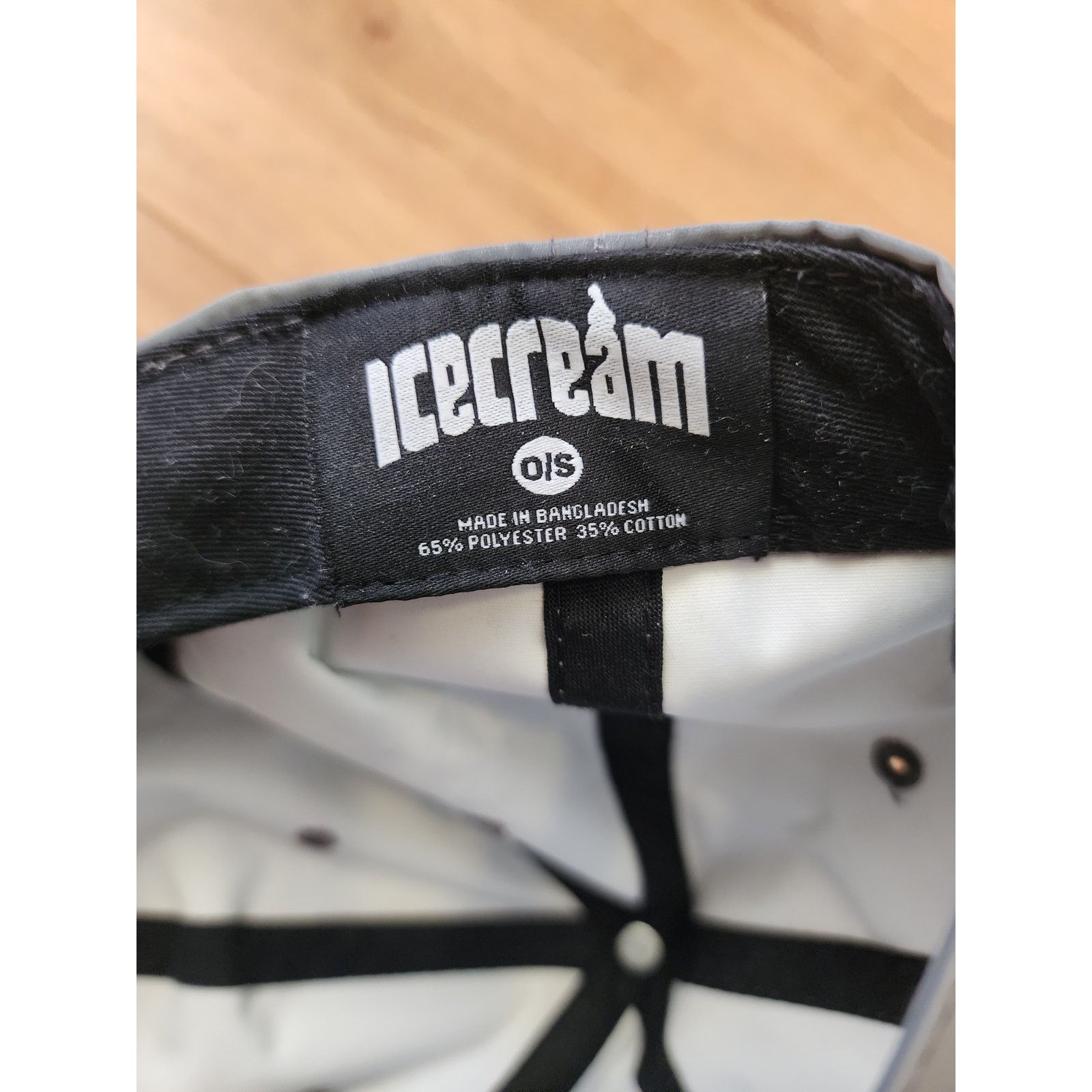 Icecream IceCream Reflective Hat Running Dog Strap Back Size ONE SIZE - 6 Thumbnail