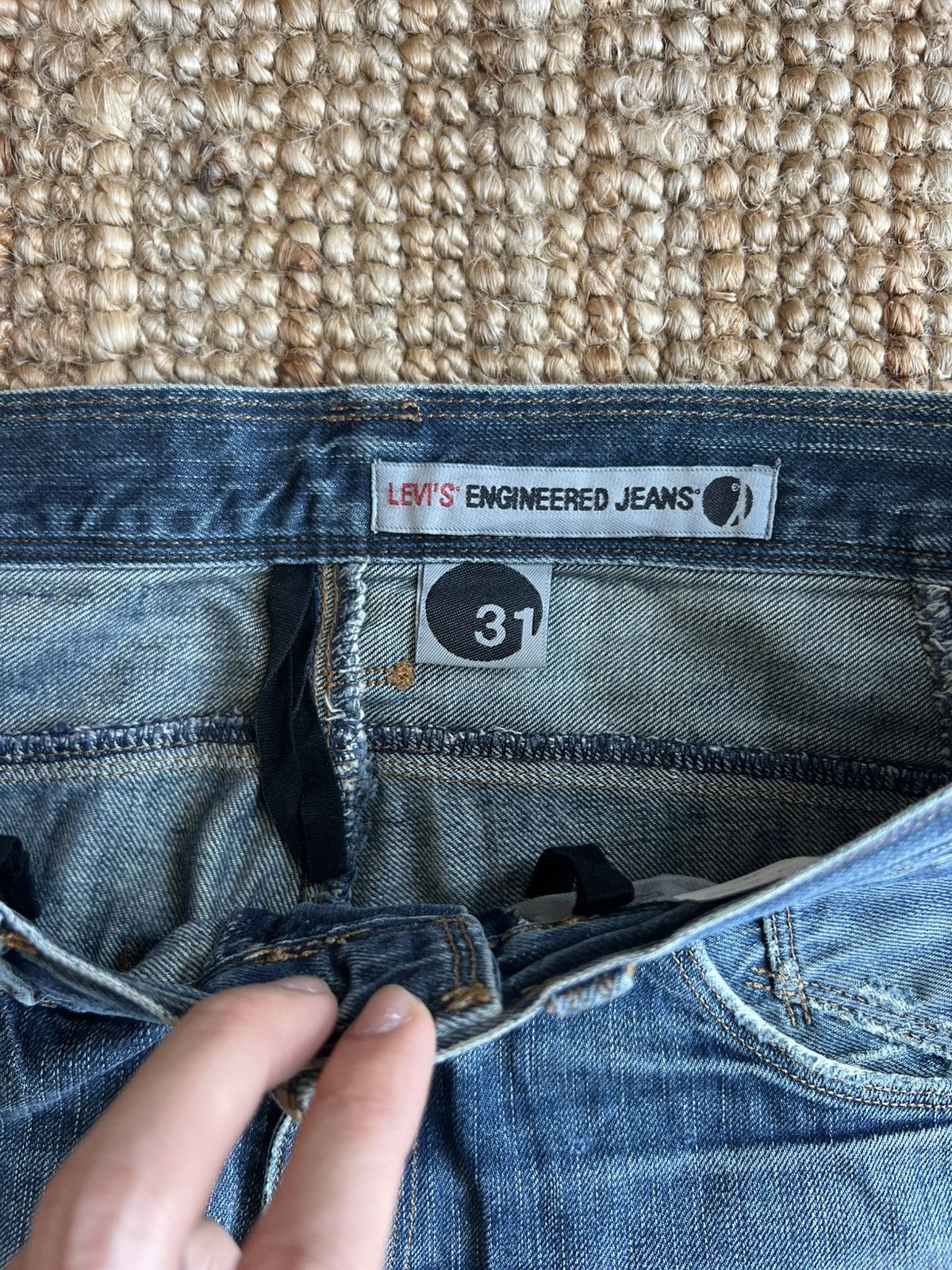 Levi's Vintage Levis Engineered Twisted Jeans Tag W31 Actual 34x30 Size US 31 - 3 Thumbnail
