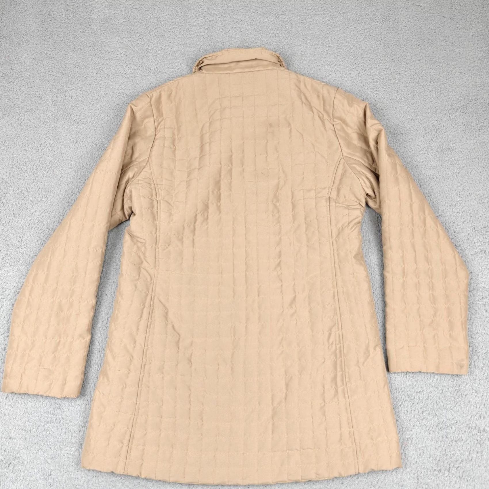 Lilly Pulitzer Lilly Pulitzer Coat Womens Medium Beige Quilted Snap Front Pockets Lined Warm Size M / US 6-8 / IT 42-44 - 5 Thumbnail