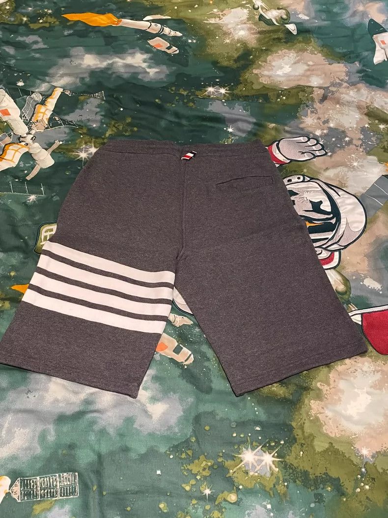 Thom Browne Thom Browne Striped shorts Size US 38 / EU 54 - 2 Thumbnail