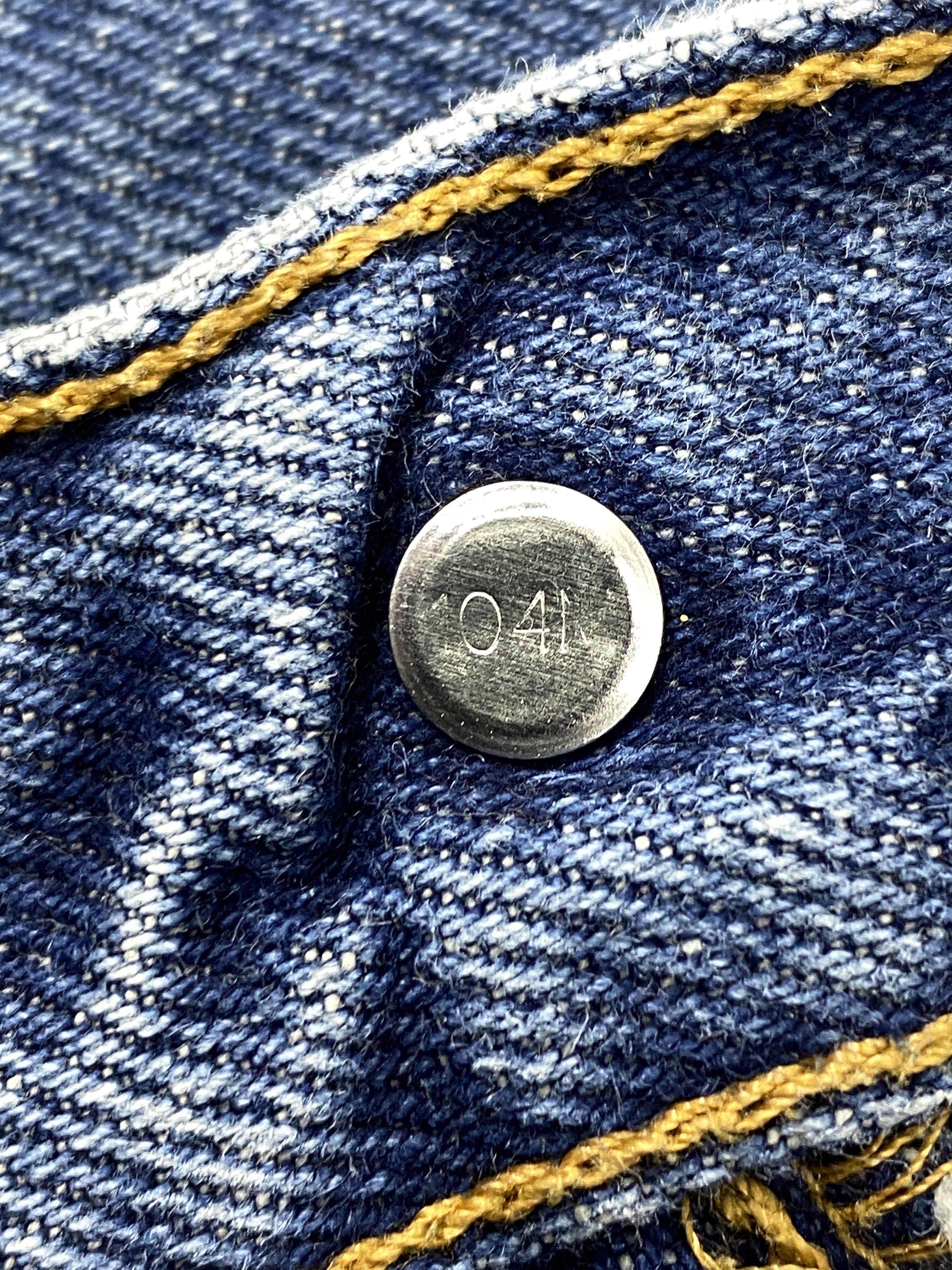 Levi's Dirty Blue Vintage Levi's 505 Jeans 37x36 Denim -JN1878 Size US 37 - 6 Thumbnail