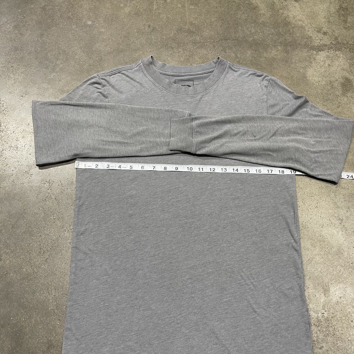 The North Face The North Face Gray Graphic Crew Neck Long Sleeve Shirt Size US S / EU 44-46 / 1 - 5 Thumbnail