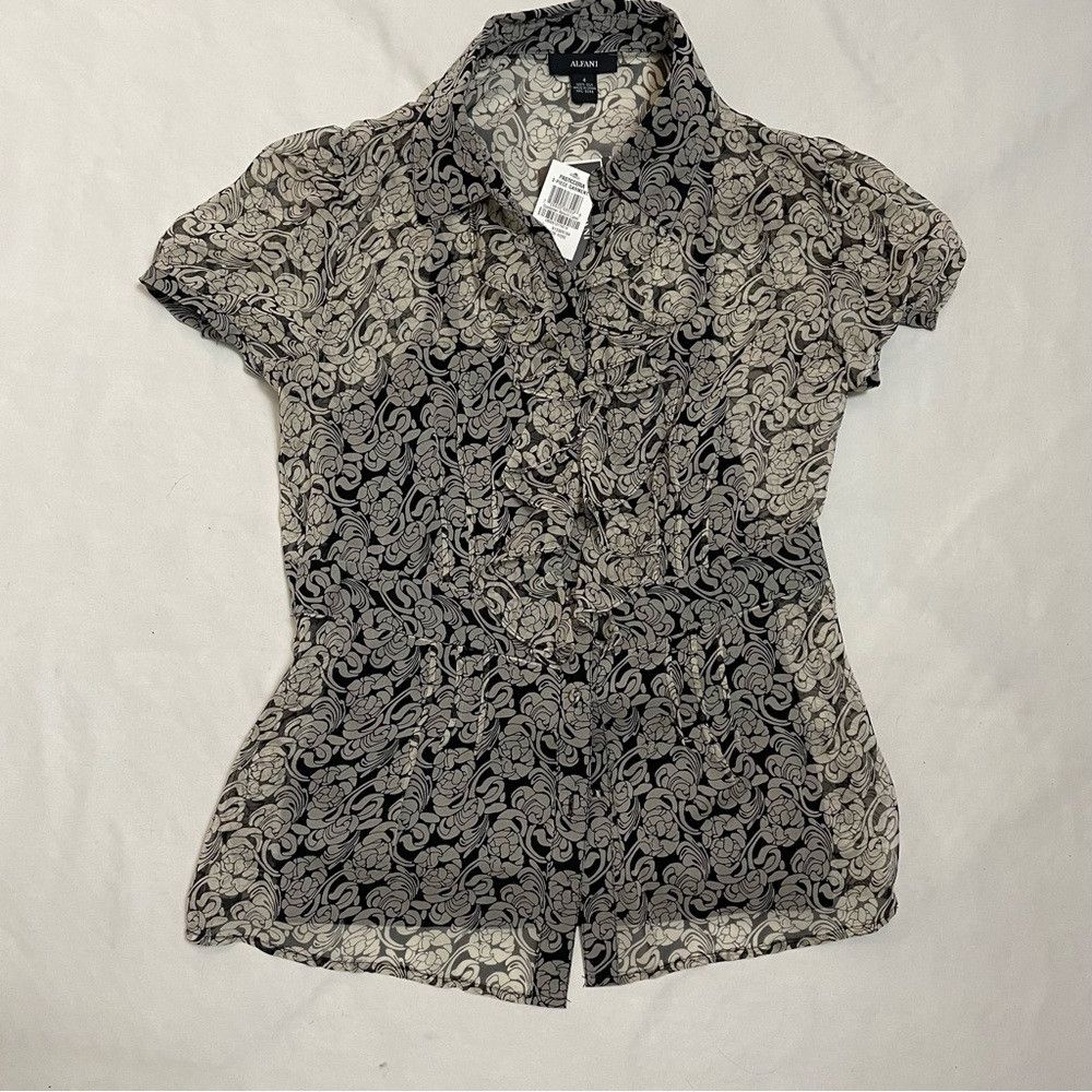 Alfani NWT New Alfani Silk 2 Piece Set Blouse Tank Top Size 4 Size S / US 4 / IT 40 - 5 Thumbnail
