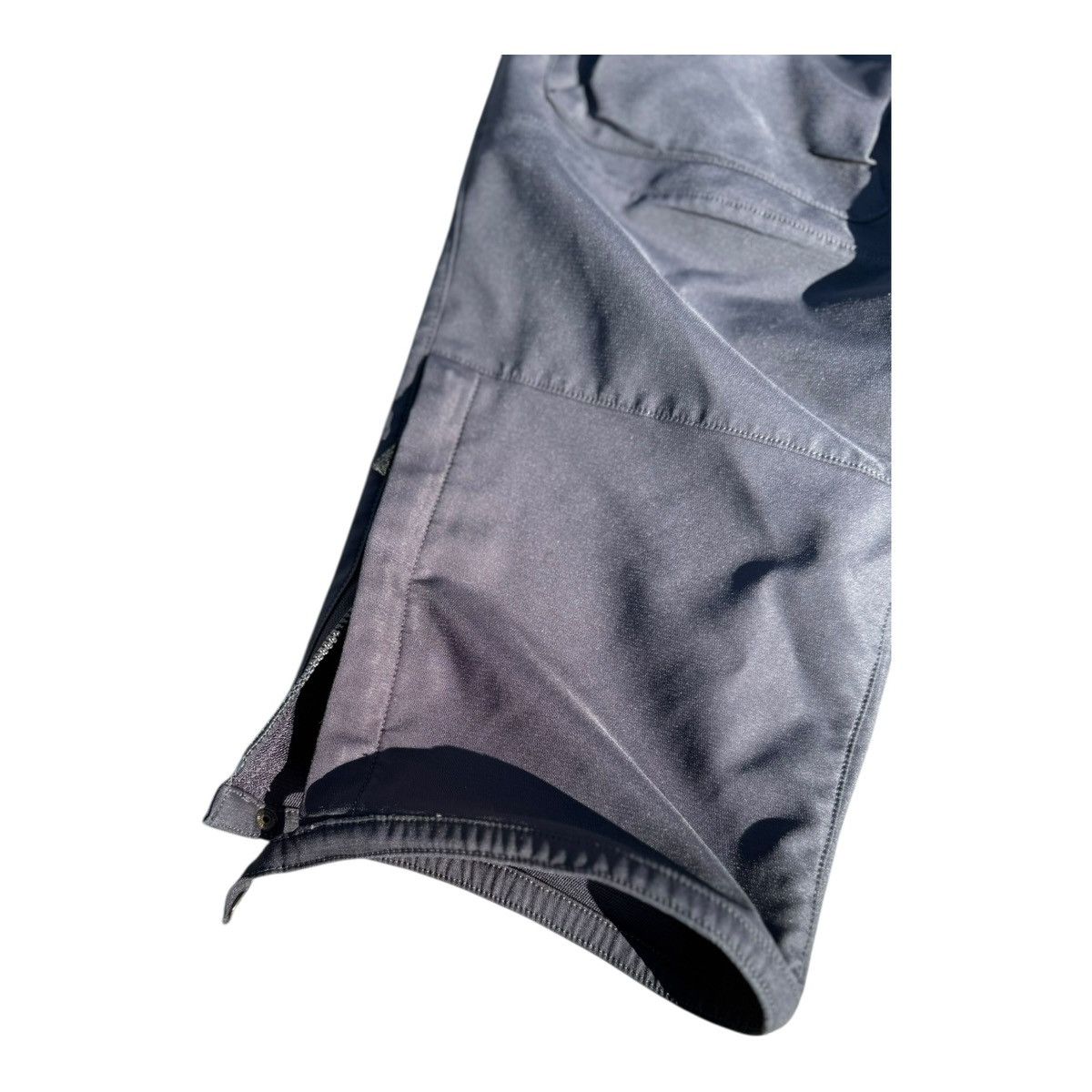 Nike Nike Cargo Capri Pants AA0279-086 – Charcoal Gray Size US 32 / EU 48 - 2 Thumbnail