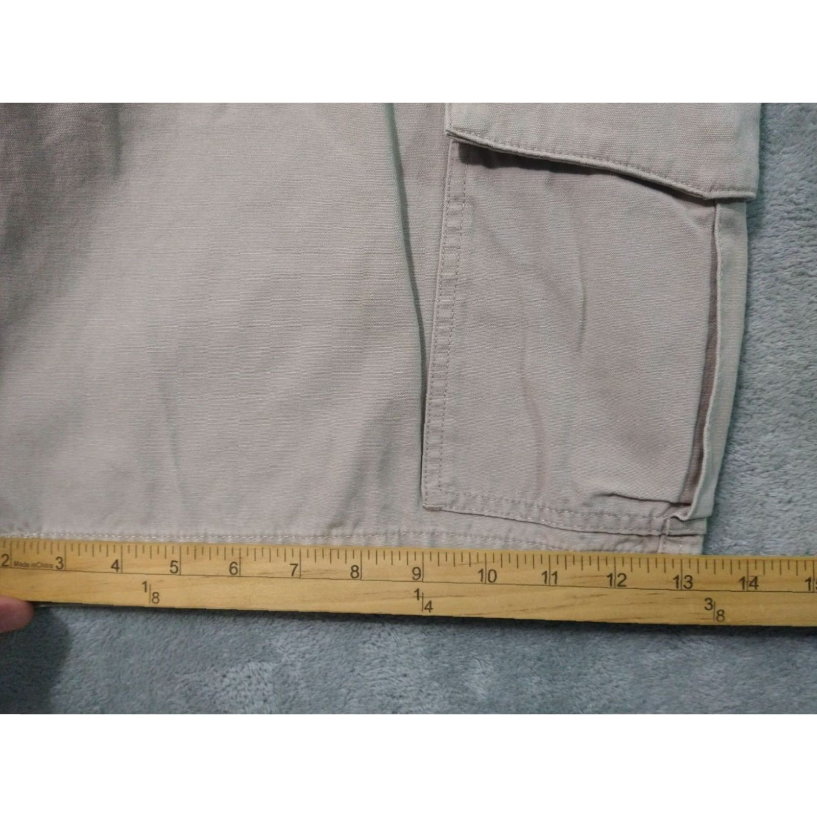 Chaps Chaps Cargo Shorts Mens 40 Beige Cotton Outdoors Casual Sale - 9 In Inseam / Regular Rise Hard to Find Jeans? (Note: Do not add extraneous info) Size US 40 / EU 56 - 6 Thumbnail
